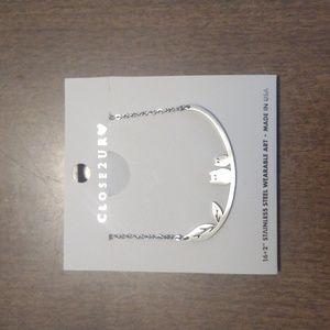 NWT CLOSE2UR🤍 stainless steel owl necklace